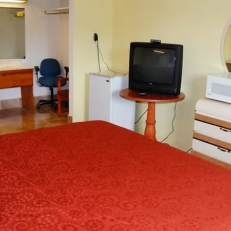 Royale Inn